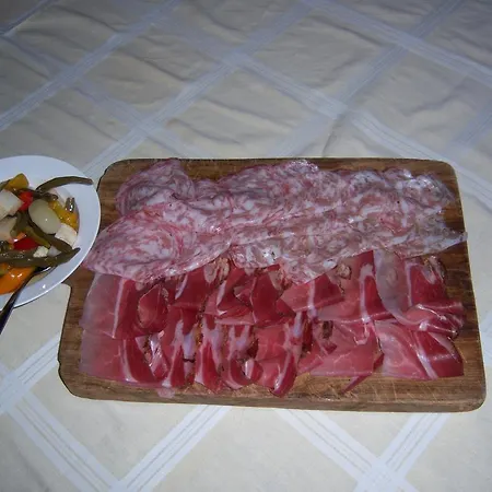 לינה וארוחת בוקר Corte Barbieri